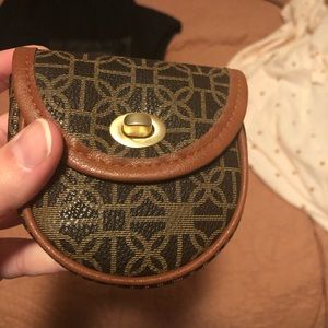 Mini pouch